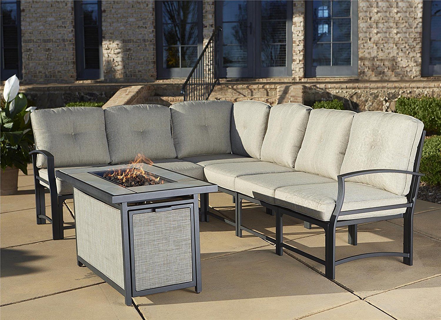 The Best Backyard Firepits For 2019 Update Yardmasterz Com It Does Come With A Lid However And The Fact That Comes Fully Assembled Is Hard To Beat Check Out Some Of Photos Specs This Fire Pit Below